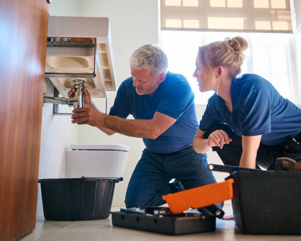 Best Clogged Drain Plumber  in Woodsfield, OH